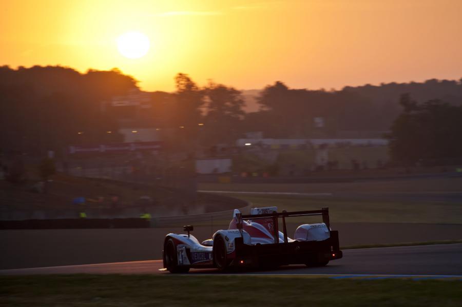  Nissan LMP2 Le Mans 24 Hours 2012 года  (фото 4 из 52)